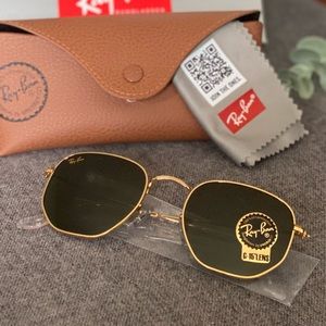 SUNNIES ☀️😎😎 Rayban